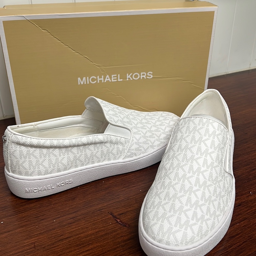Michael kors slip on